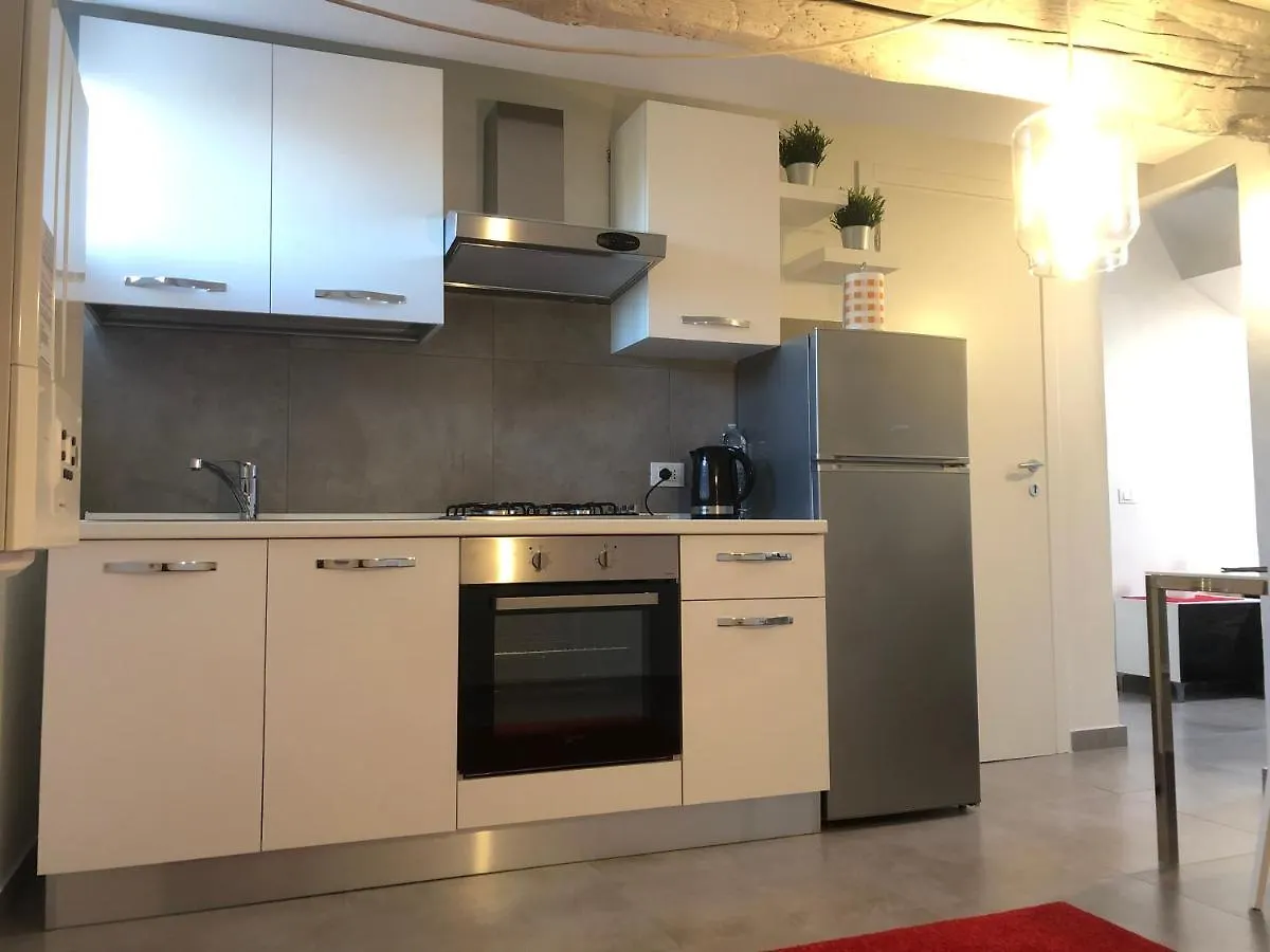 Hotel Attico Valente Reggio nell'Emilia Affittacamere