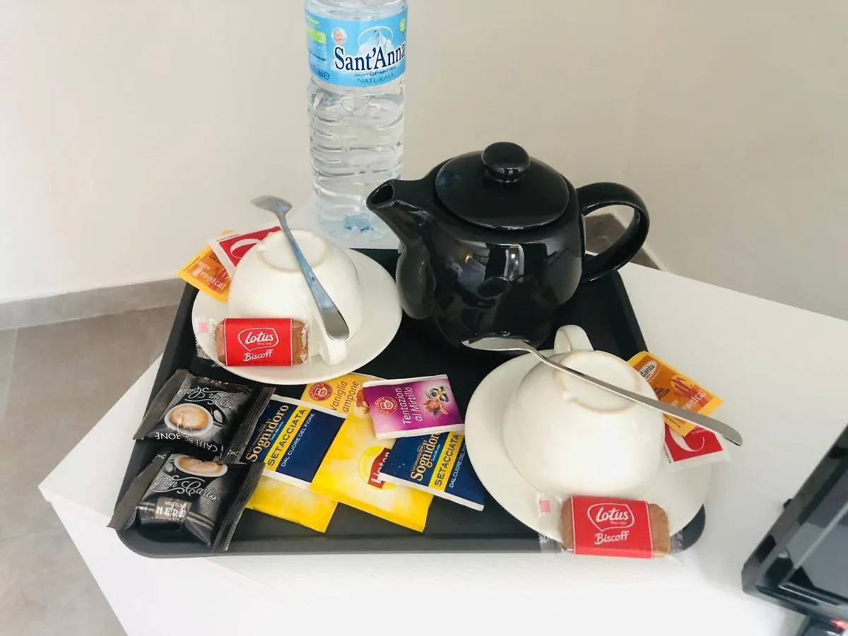 Konukevi Attico Valente Otel Reggio Emilia İtalya